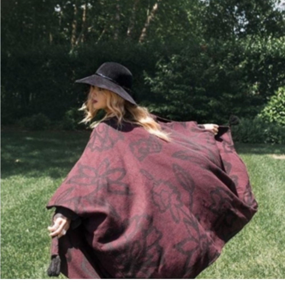 Cleobella Poncho